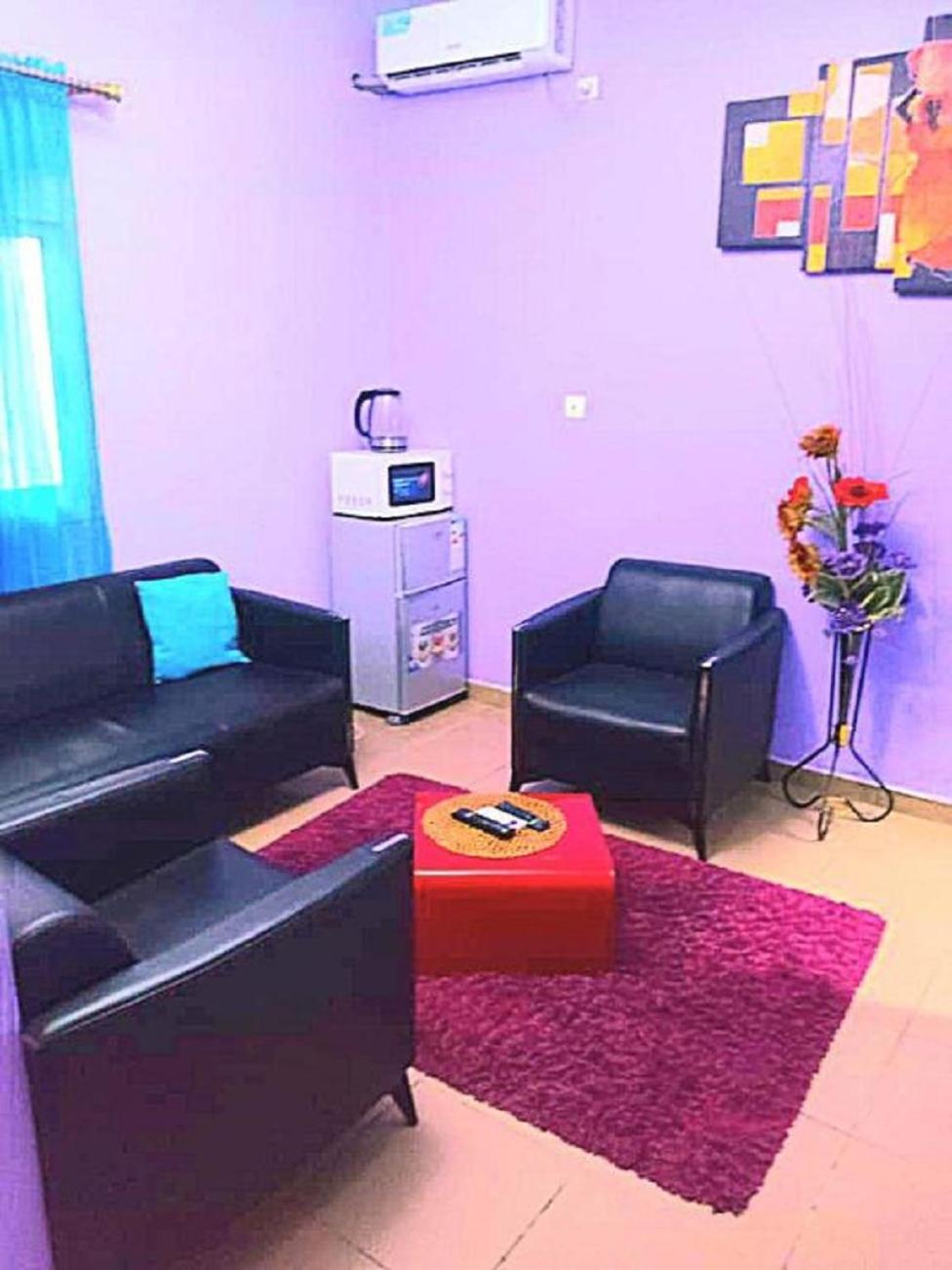 Residence Sighaka - Studio Meuble Vip Avec Wifi, Gardien, Parking Douala Extérieur photo